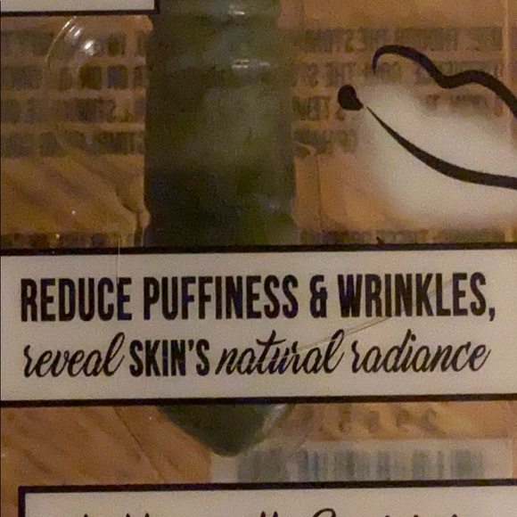 ✨Jade facial roller🦋 - Picture 4 of 8